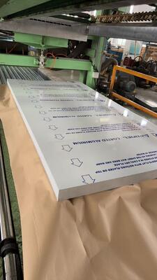 0.080" 두께 36인치 와이드 합금 3105 Kynar PVDF 무광택 회색 Ral 7046 알루미늄 루핑 시트 생산을 위한 색상 사전 도장 알루미늄 코일